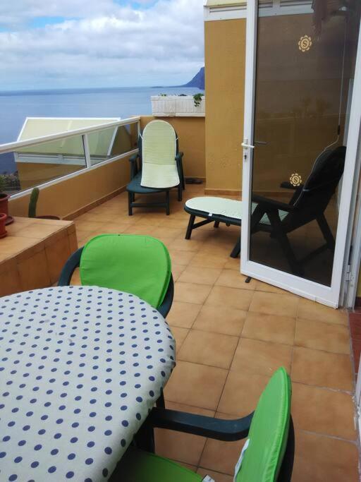 2 Bd Apartment With Stunning View Puerto de Santiago  Kültér fotó